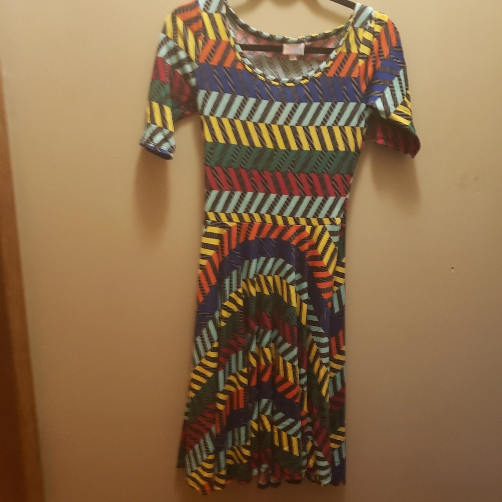 XS Lularoe Nicole